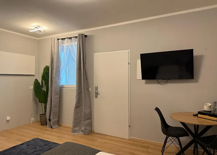 Apartment Self Check In I 4 Min To U3 Ottakring I Fast Wifi *