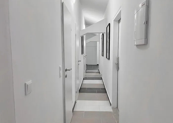 Self Check In I 4 Min To U3 Ottakring I Fast Wifi Apartment